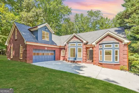 641 Scales Rd, Suwanee, GA 30024