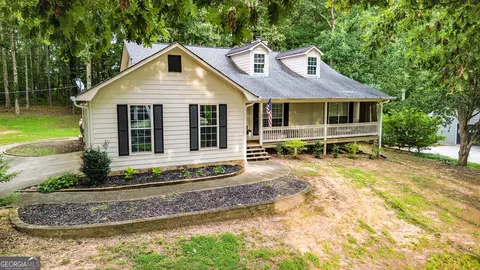413 Country Lake Dr, Mcdonough, GA 30252