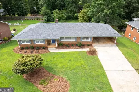 505 Rocky Creek Dr, Roswell, GA 30075