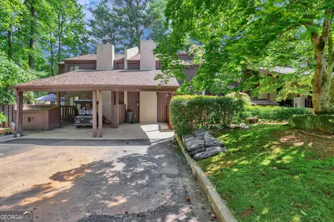 12 Cobblestone Crk, Peachtree City, GA 30269