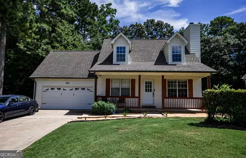 980 Terance Ave, Jonesboro, GA 30238