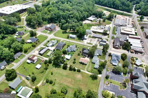 View/Area - 211 Main St, Franklin, GA 30217 photo 10 of 14