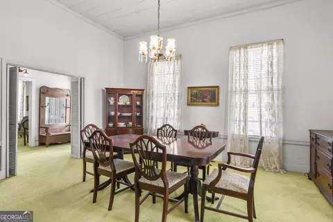 Dining - 211 Main St, Franklin, GA 30217 photo 2 of 3