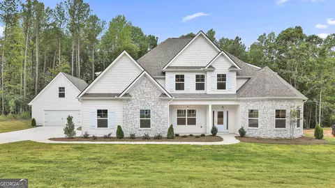 102 Riverstone Dr, Senoia, GA 30276
