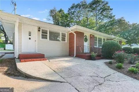 249 Hilltop Cir, Mableton, GA 30126