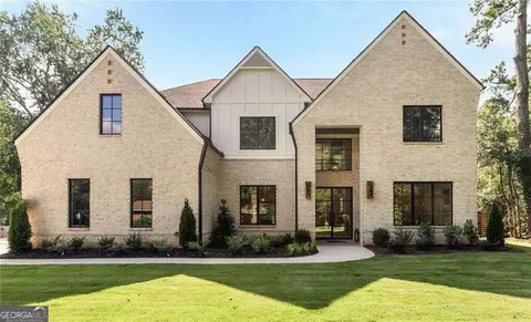 28 Wills Dr, Alpharetta, GA 30009