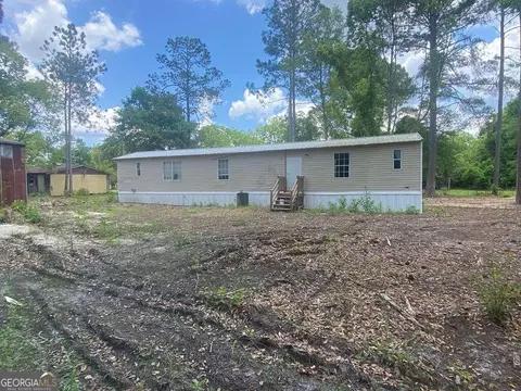 380 Palmetto Rd, Waycross, GA 31501