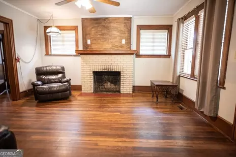 617 Forsyth St, Barnesville, GA 30204 photo 10