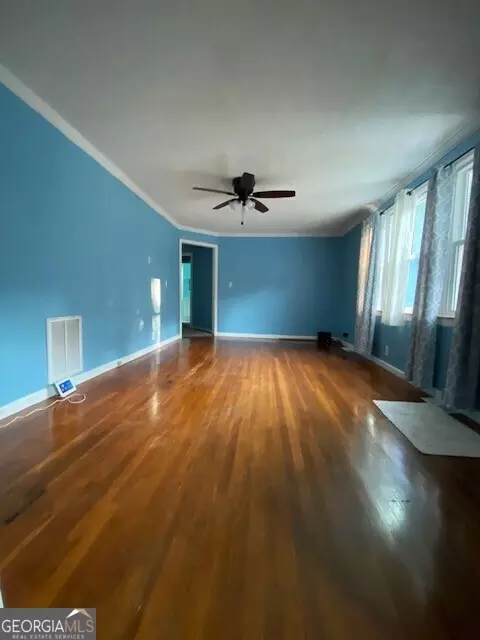 223 Poplar Cir, Lagrange, GA 30241 photo 2