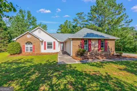 184 River Park Dr, Newnan, GA 30265