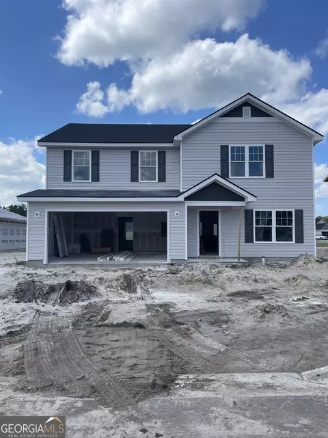 82 Courtland Dr, Saint Marys, GA 31558