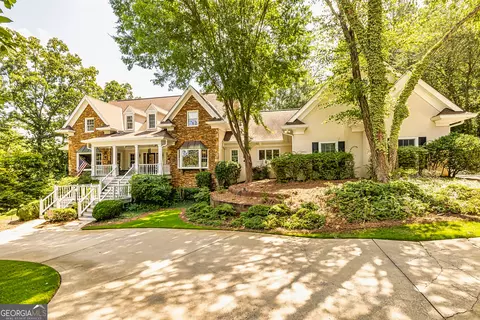 203 Redding Rdg, Peachtree City, GA 30269