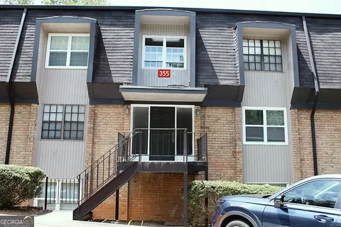 355 Winding River Rd #D, Atlanta, GA 30350
