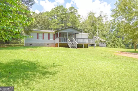45 Fuller Rd, Locust Grove, GA 30248