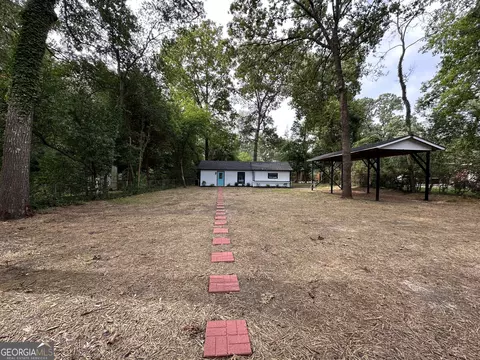 107 Pine Dr, Warner Robins, GA 31088 photo 24