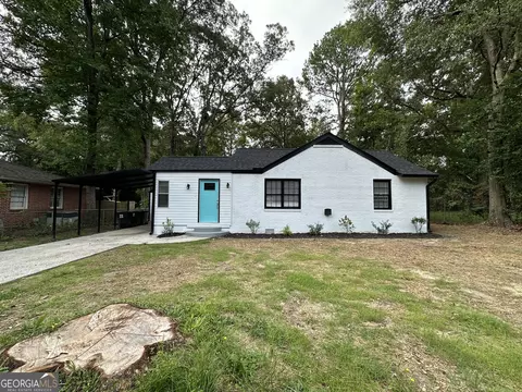 107 Pine Dr, Warner Robins, GA 31088 photo 2