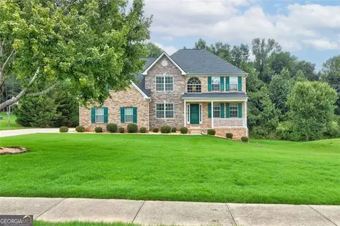 153 Kiara Ln, Stockbridge, GA 30281