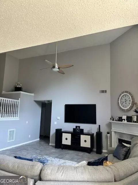 321 Kaleb Ct, Mcdonough, GA 30253 photo 3