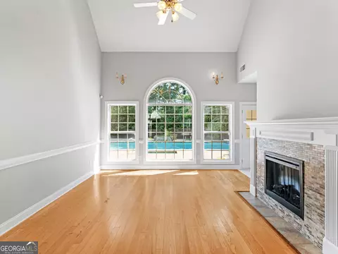 6742 Oakleigh Ct, Rex, GA 30273 photo 16