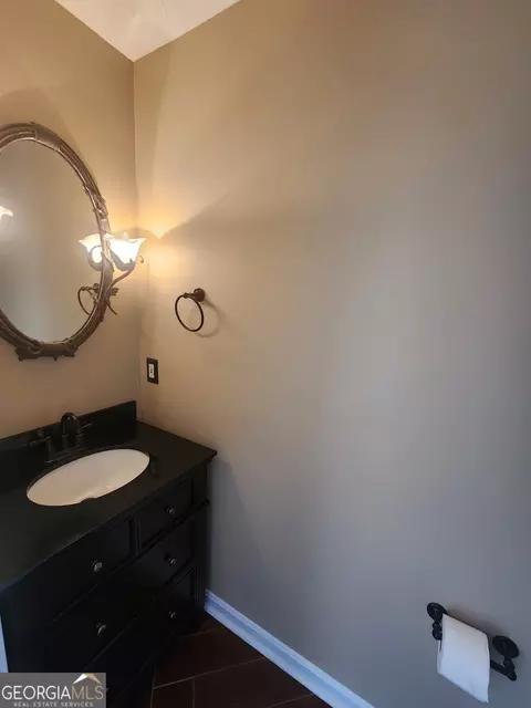 245 Rose Walk Dr, Covington, GA 30016 photo 15