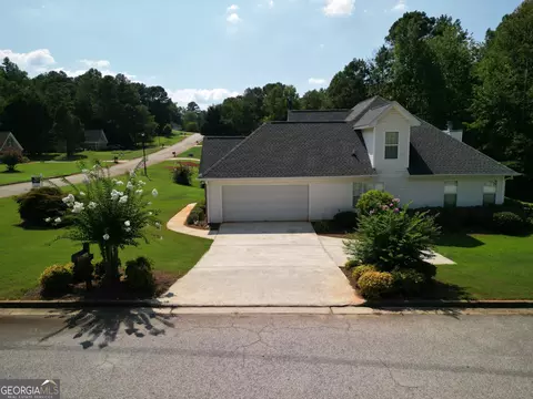 245 Rose Walk Dr, Covington, GA 30016 photo 8