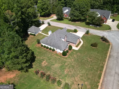 245 Rose Walk Dr, Covington, GA 30016 photo 5