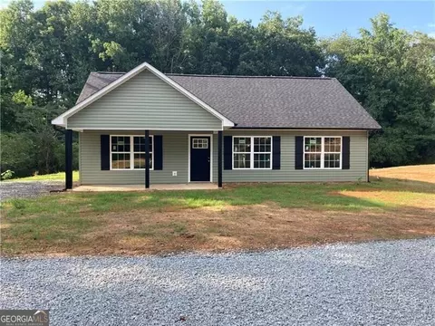 124 Wash Rider Rd, Dahlonega, GA 30533