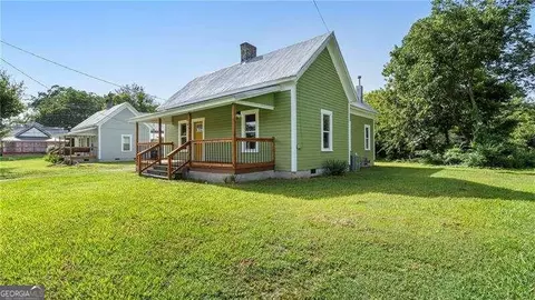 425 Pearl St, Rockmart, GA 30153