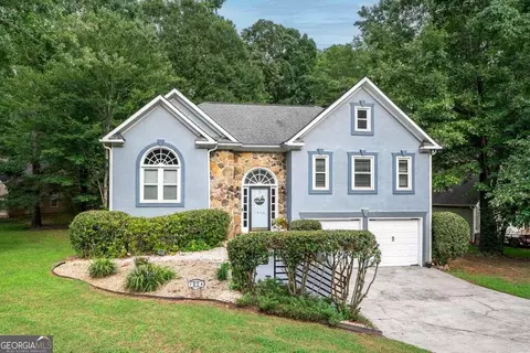 7024 Hollow Oak Ct, Rex, GA 30273