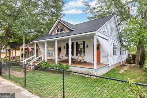 72 Poplar St, Porterdale, GA 30014 photo 3