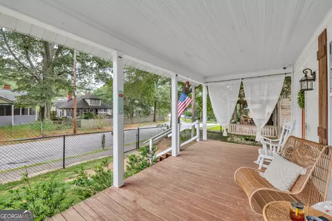 72 Poplar St, Porterdale, GA 30014 photo 5