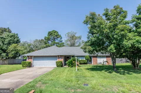 106 Partridge Trl, Warner Robins, GA 31088