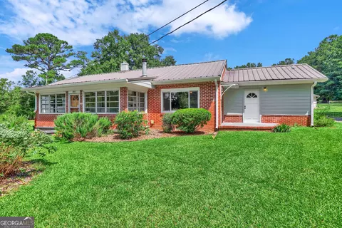 302 Line Creek Rd, Senoia, GA 30276