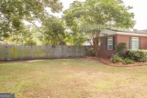 Exterior - 504 Hendry St, Blackshear, GA 31516 photo 3 of 22