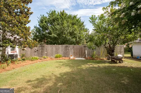 Exterior - 504 Hendry St, Blackshear, GA 31516 photo 9 of 22