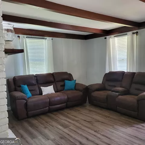 2109 35th St, Valley, AL 36854 photo 8