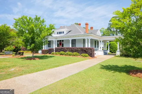 309 E 4th St, Adel, GA 31620 photo 2