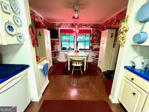 369 E Twin Ln, Harrison, GA 31035 photo 5