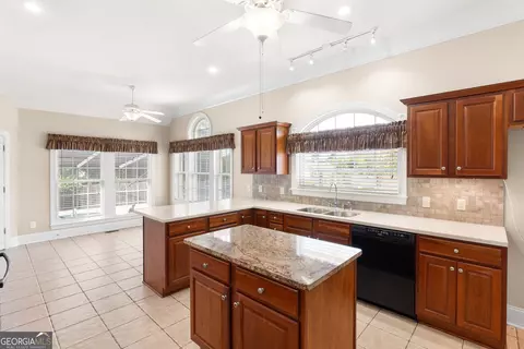 111 Constance Ct, Perry, GA 31069 photo 16