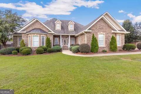 111 Constance Ct, Perry, GA 31069 photo 2