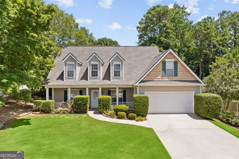 4 Brightling Ln, Newnan, GA 30265