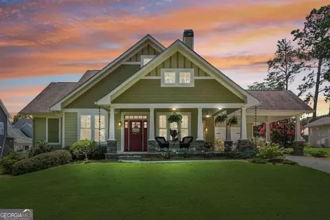 6023 Gainesville St, Flowery Branch, GA 30542