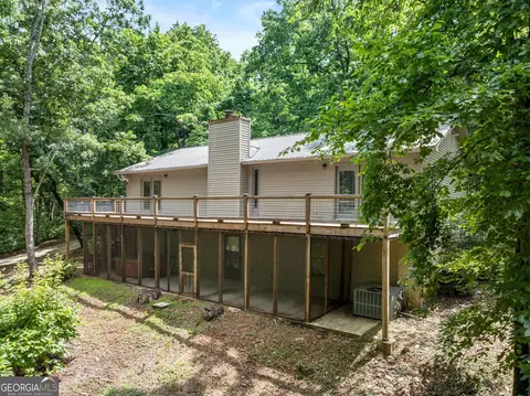 216 Moosewood Dr, Cleveland, GA 30528