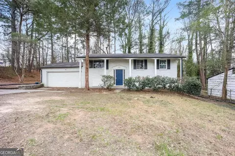 5997 Heatherwood Ln, Riverdale, GA 30296