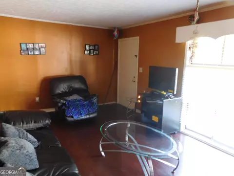 258 W May St, Winder, GA 30680 photo 7