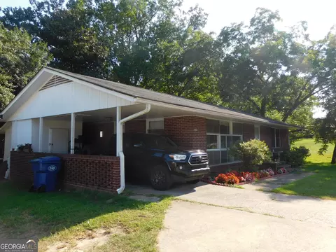 258 W May St, Winder, GA 30680 photo 4
