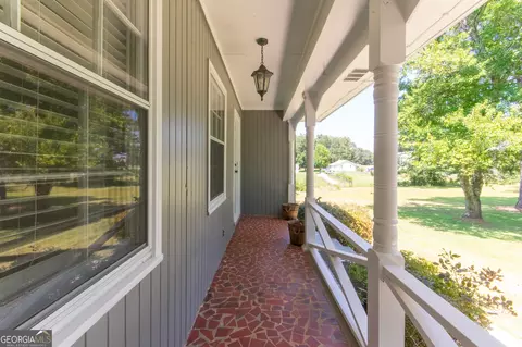 467 Brooks Rd, Brooks, GA 30205 photo 6