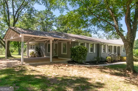 467 Brooks Rd, Brooks, GA 30205 photo 3
