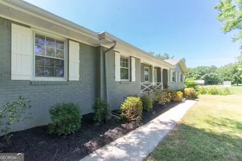 467 Brooks Rd, Brooks, GA 30205 photo 4