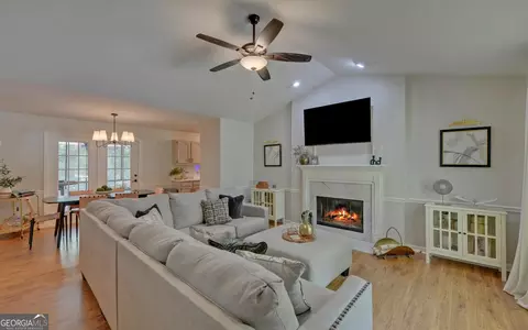 4052 Summit Chase, Gainesville, GA 30506 photo 4